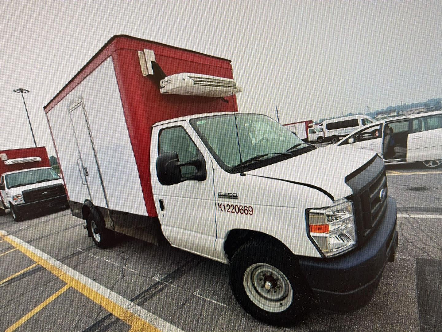 2023 Ford E-Series Cutaway E-350 SD