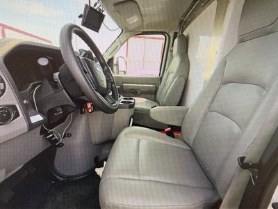 2024 Ford E-Series Cutaway E-350 SD