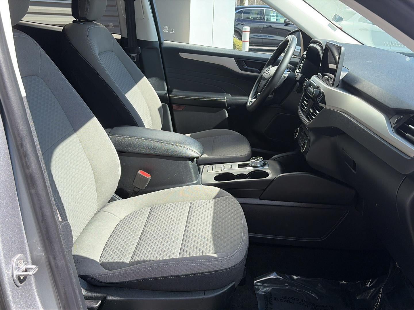 2022 Ford Escape SE Hybrid