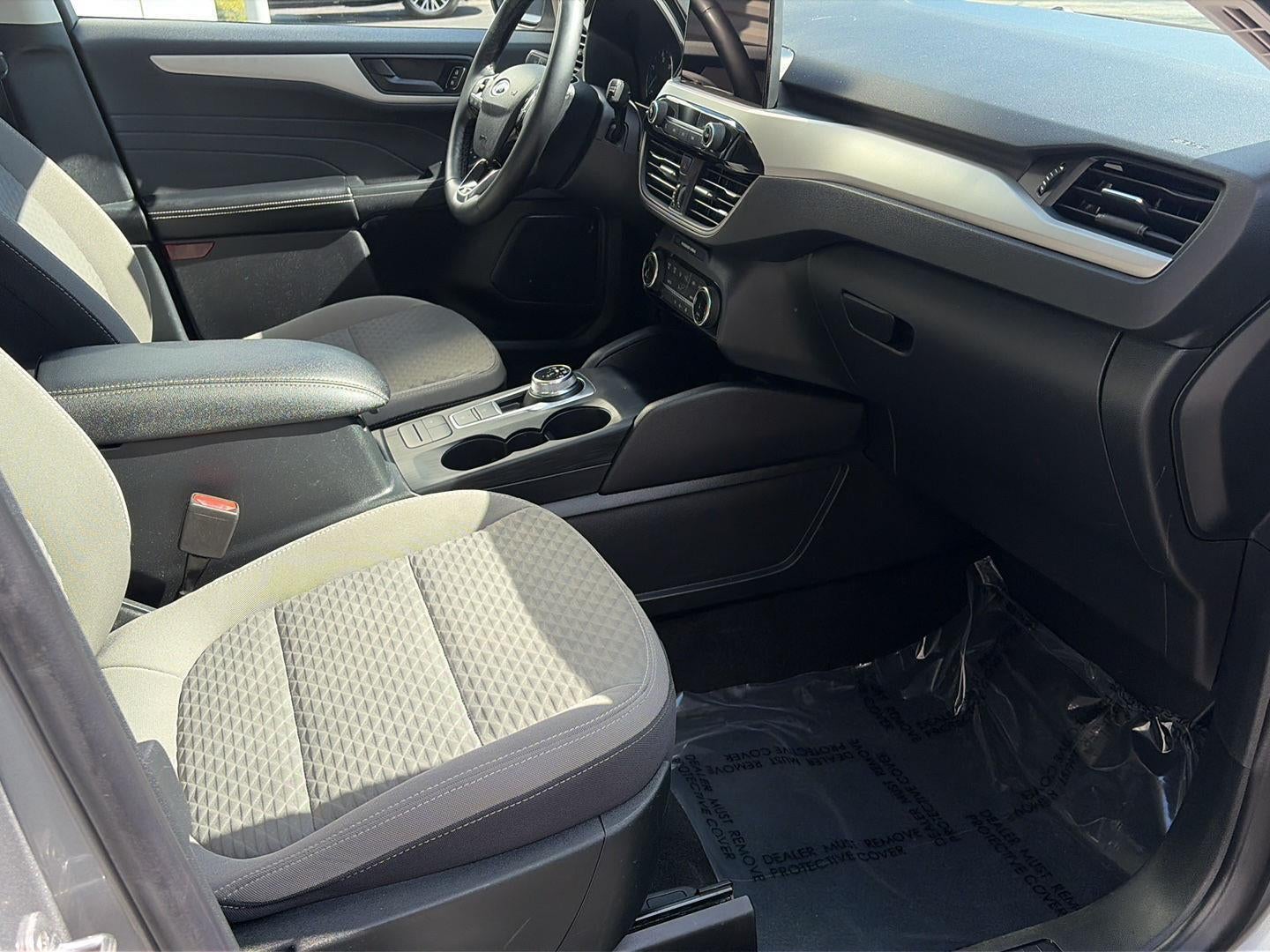 2022 Ford Escape SE Hybrid