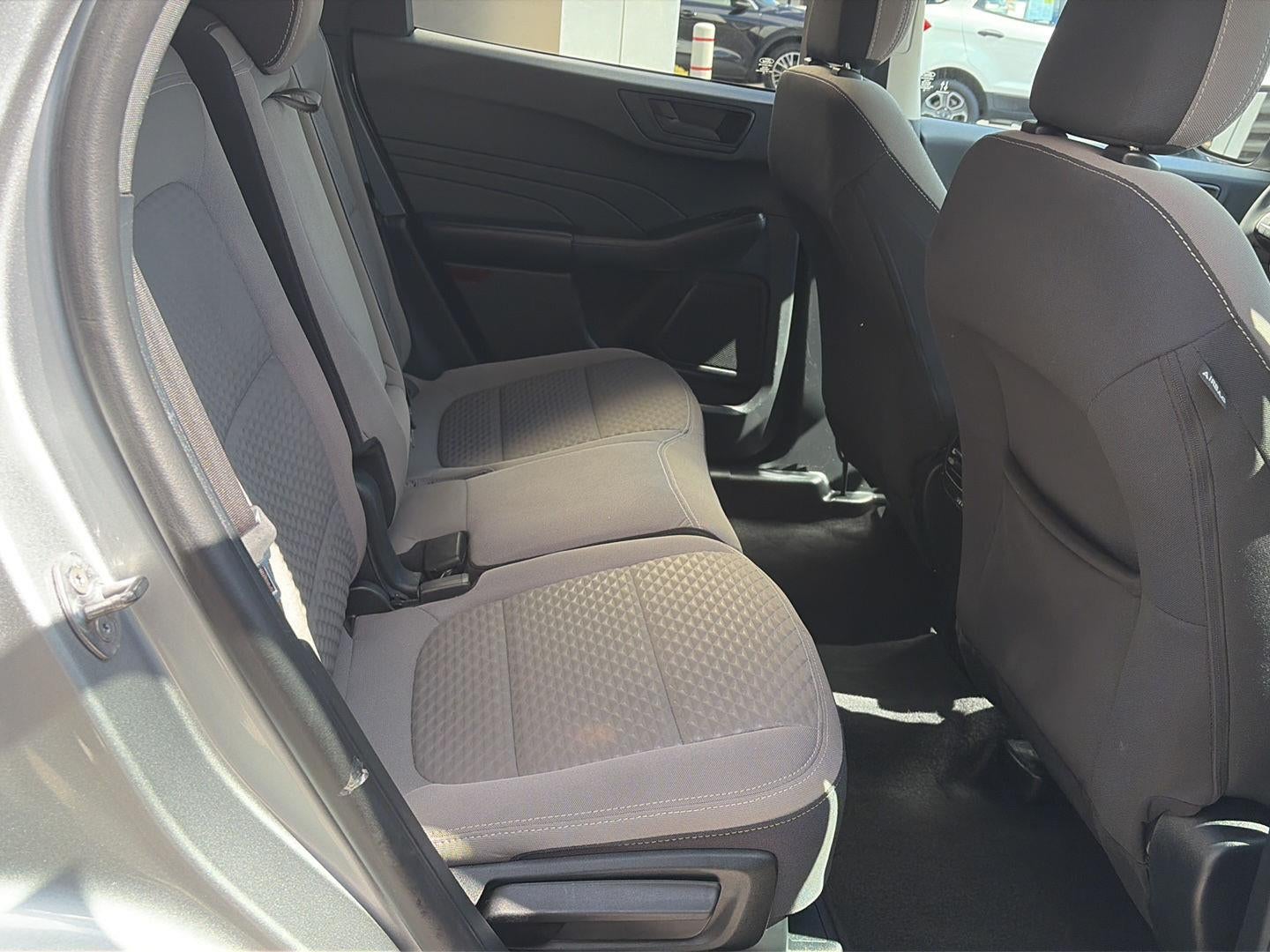 2022 Ford Escape SE Hybrid