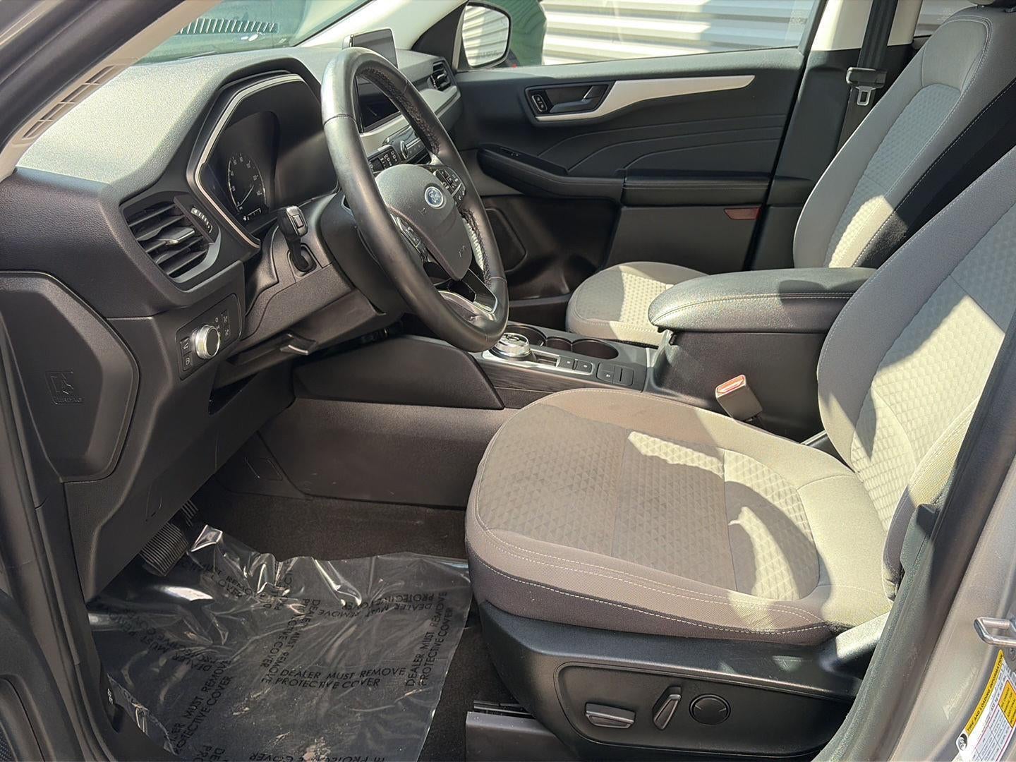 2022 Ford Escape SE Hybrid