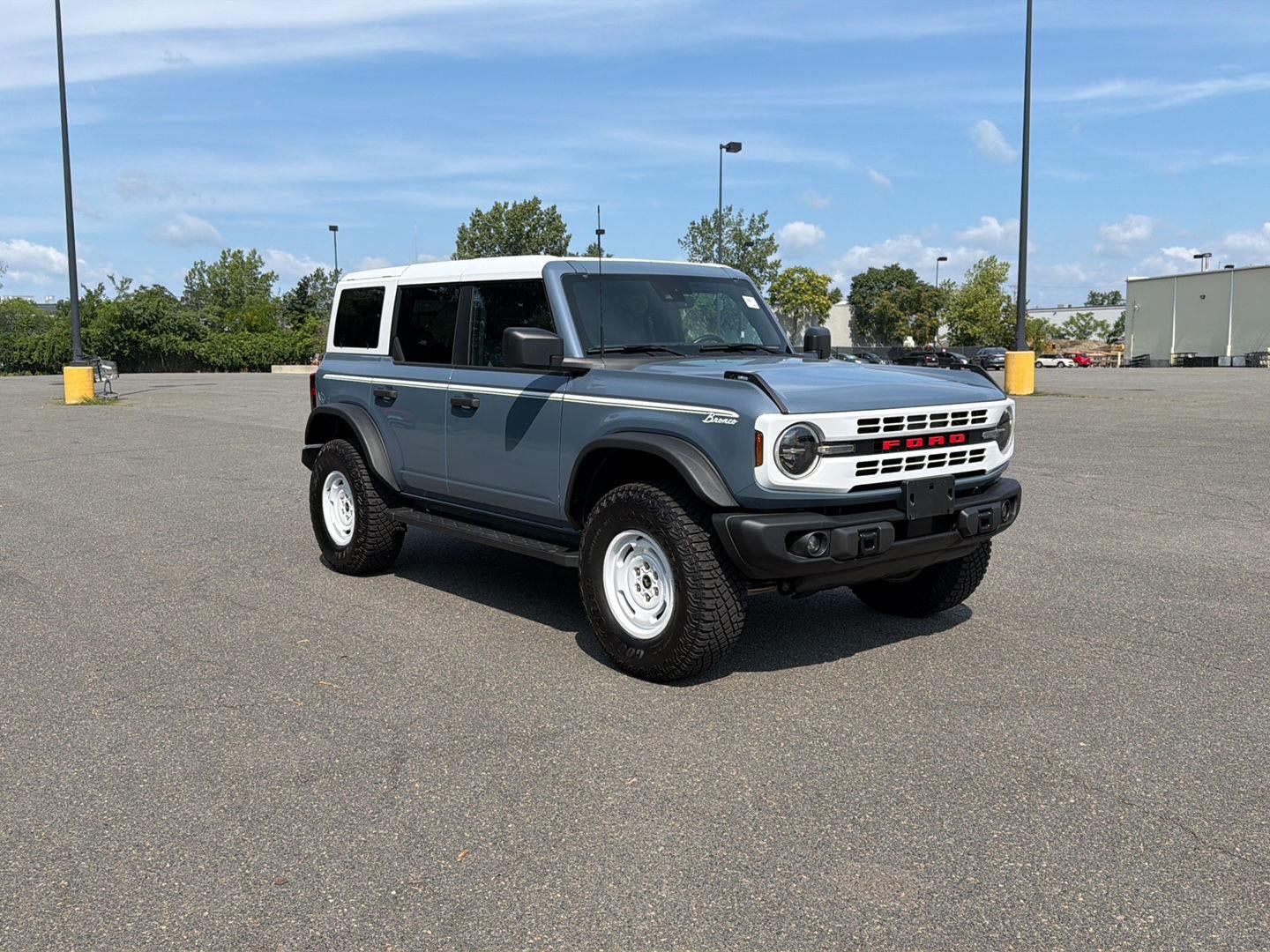 2023 Ford Bronco Heritage Edition