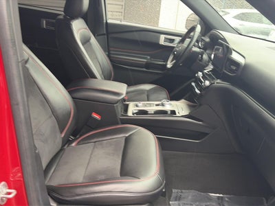 2022 Ford Explorer ST-Line