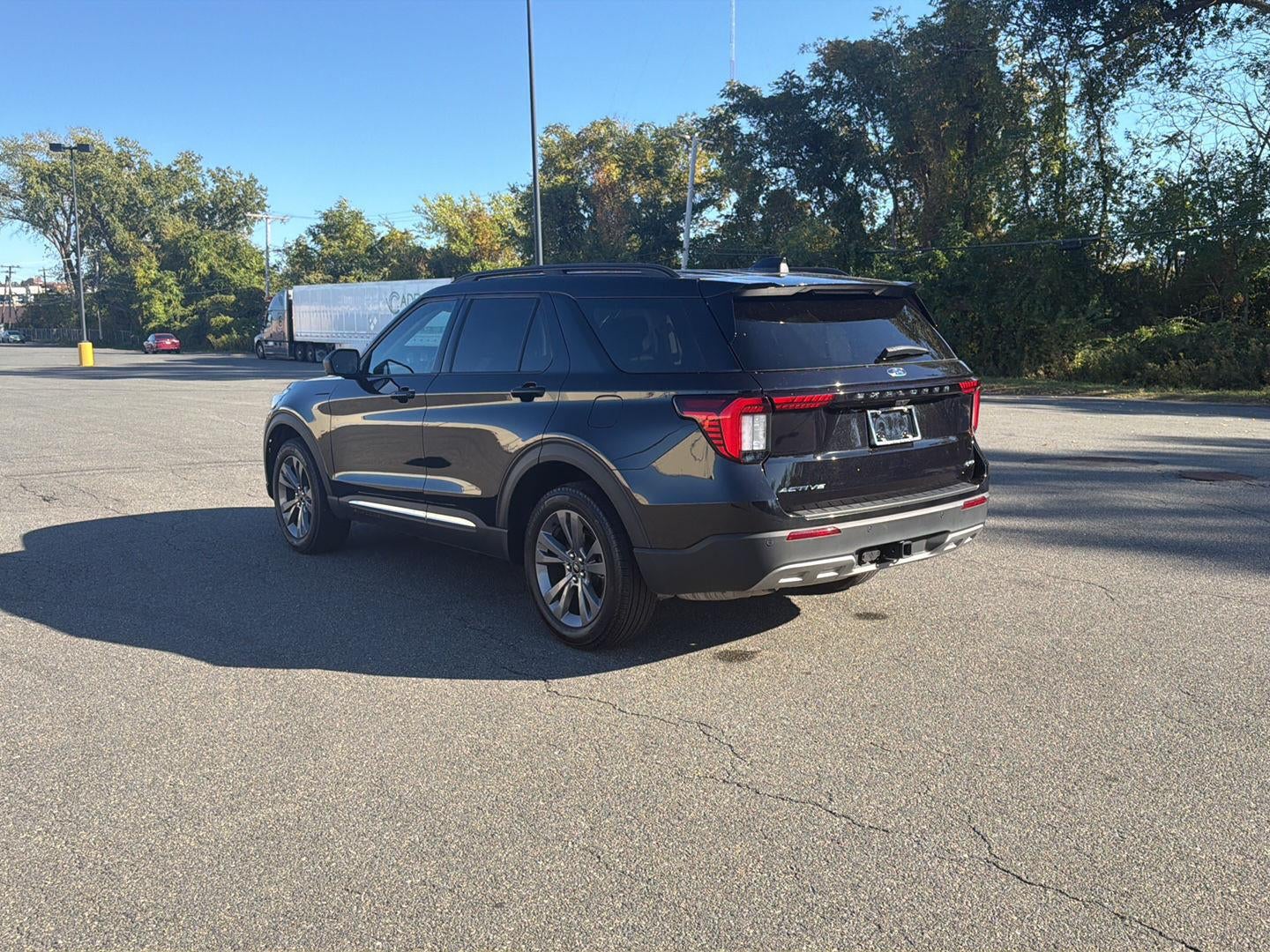 2025 Ford Explorer Active