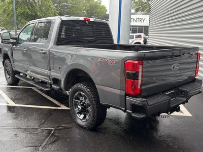 2023 Ford Super Duty F-250 SRW LARIAT