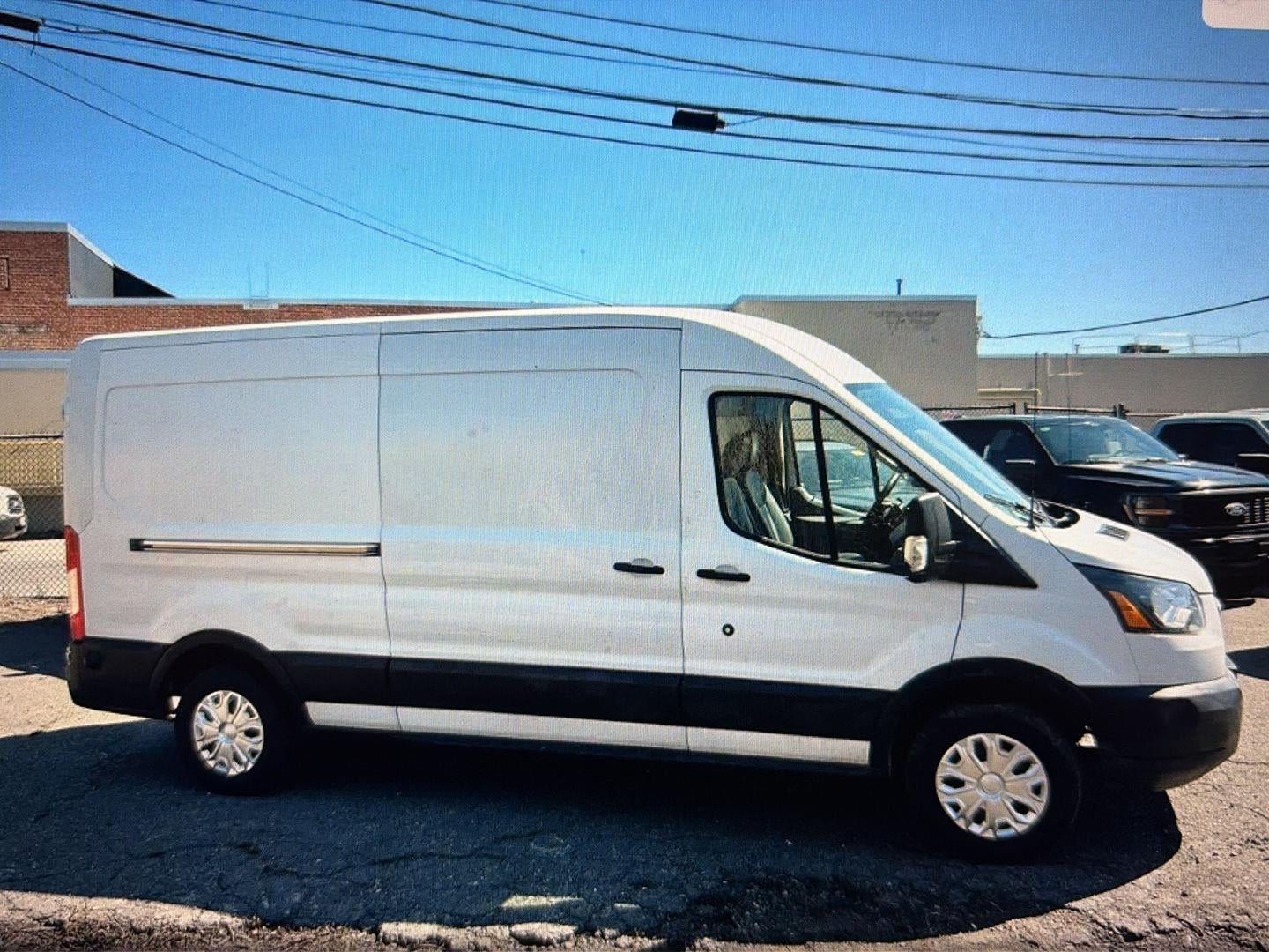 2017 Ford Transit Van T-250 148 Med Rf 9000 GVWR Sliding RH Dr