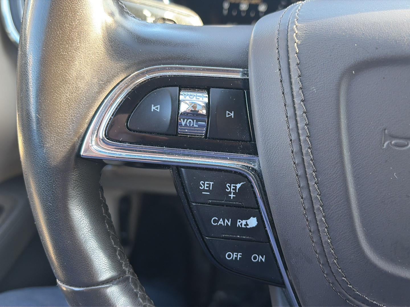 2018 Lincoln Continental Select