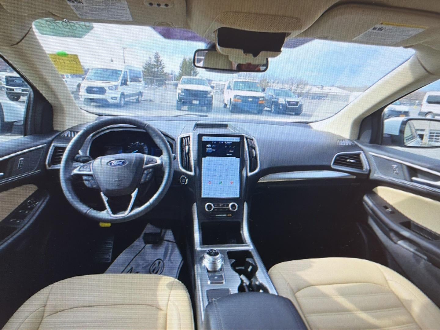 2022 Ford Edge SEL