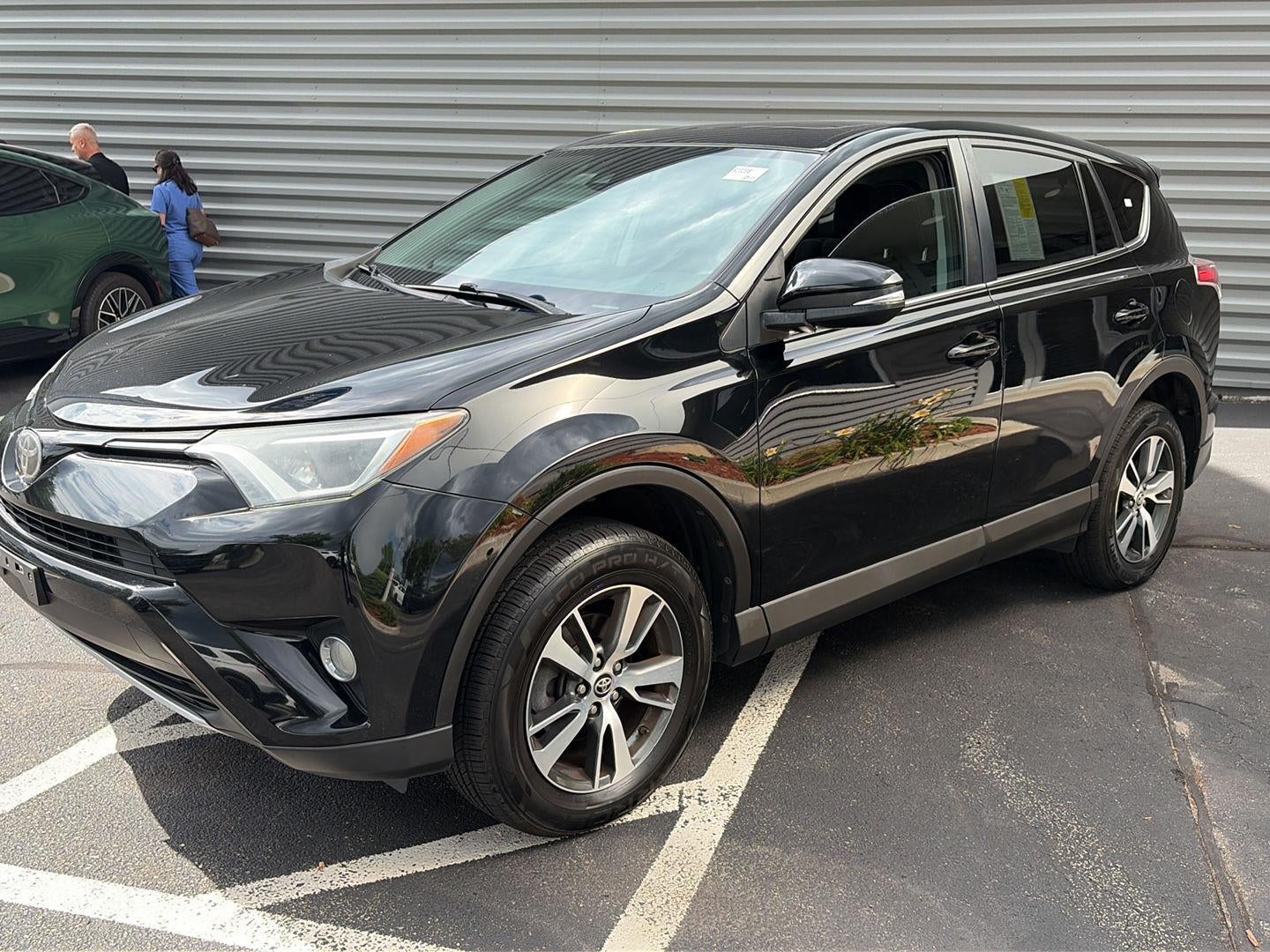 2018 Toyota RAV4 XLE