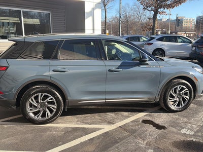 2024 Lincoln Corsair Premiere