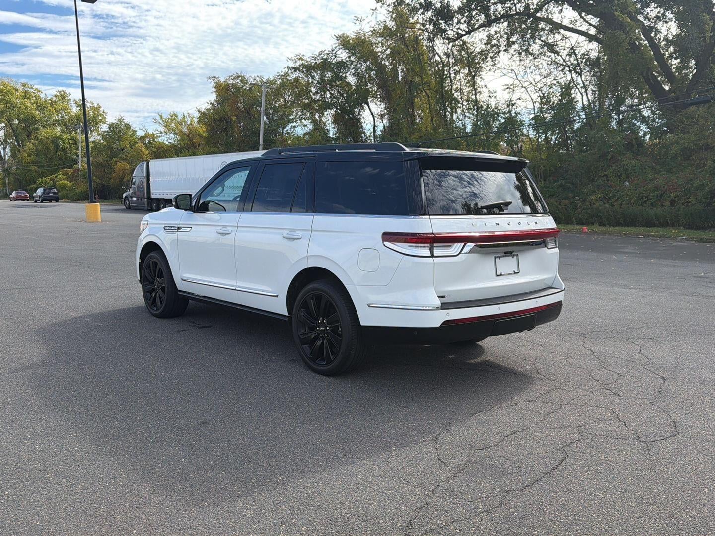 2023 Lincoln Navigator Black Label