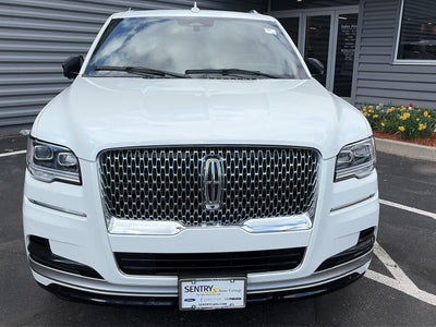 2023 Lincoln Navigator L Reserve