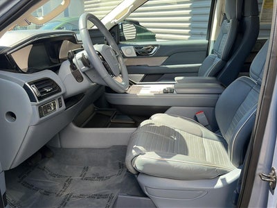 2022 Lincoln Navigator L Black Label