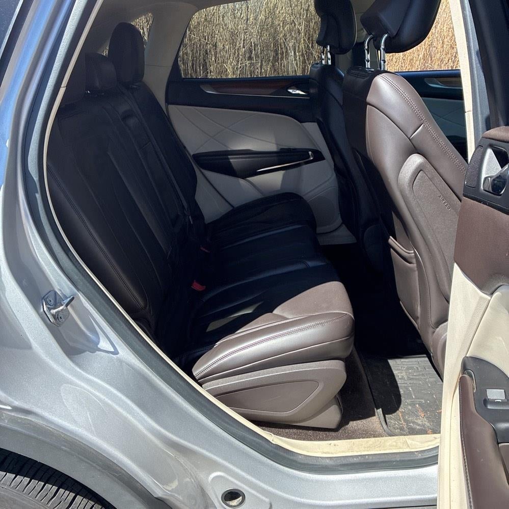 2015 Lincoln MKC Base