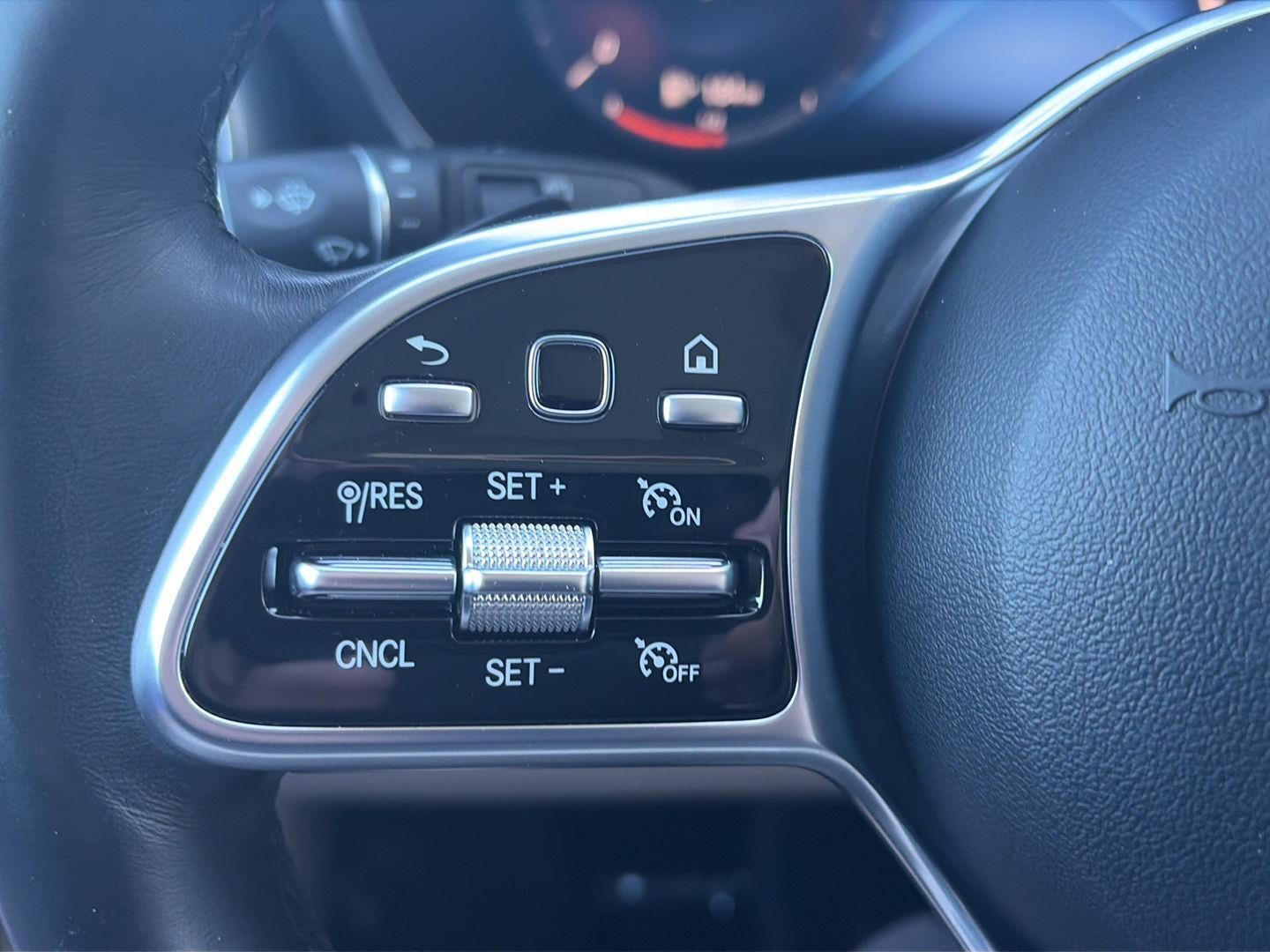 2021 Mercedes-Benz GLC GLC 300