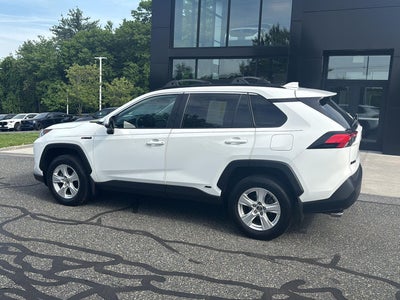 2020 Toyota RAV4 Hybrid XLE