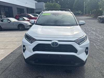 2020 Toyota RAV4 Hybrid XLE