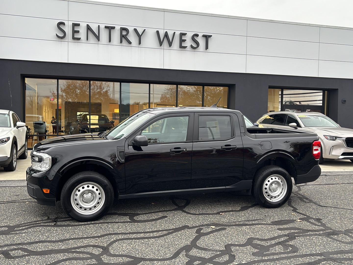 2024 Ford Maverick XL