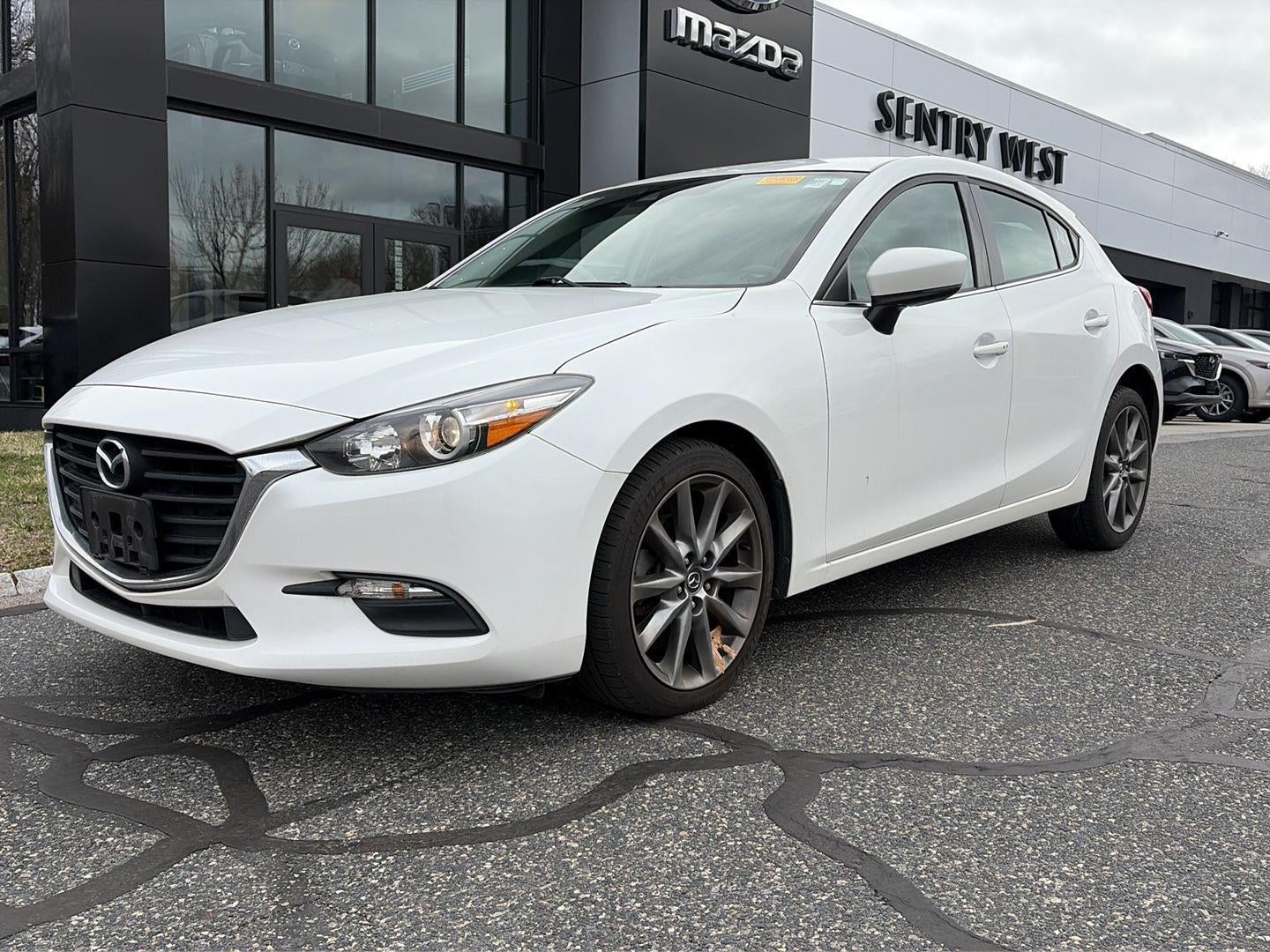 2018 Mazda Mazda3 5-Door Touring