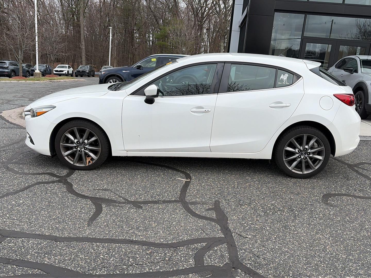 2018 Mazda Mazda3 5-Door Touring