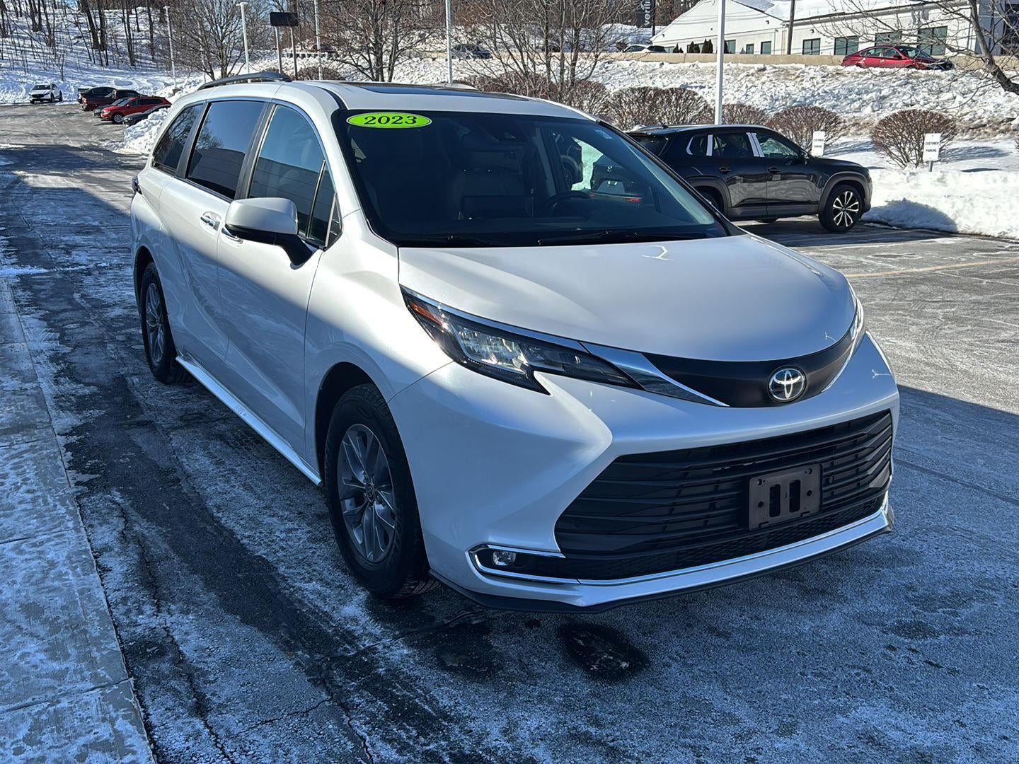 2023 Toyota Sienna XLE