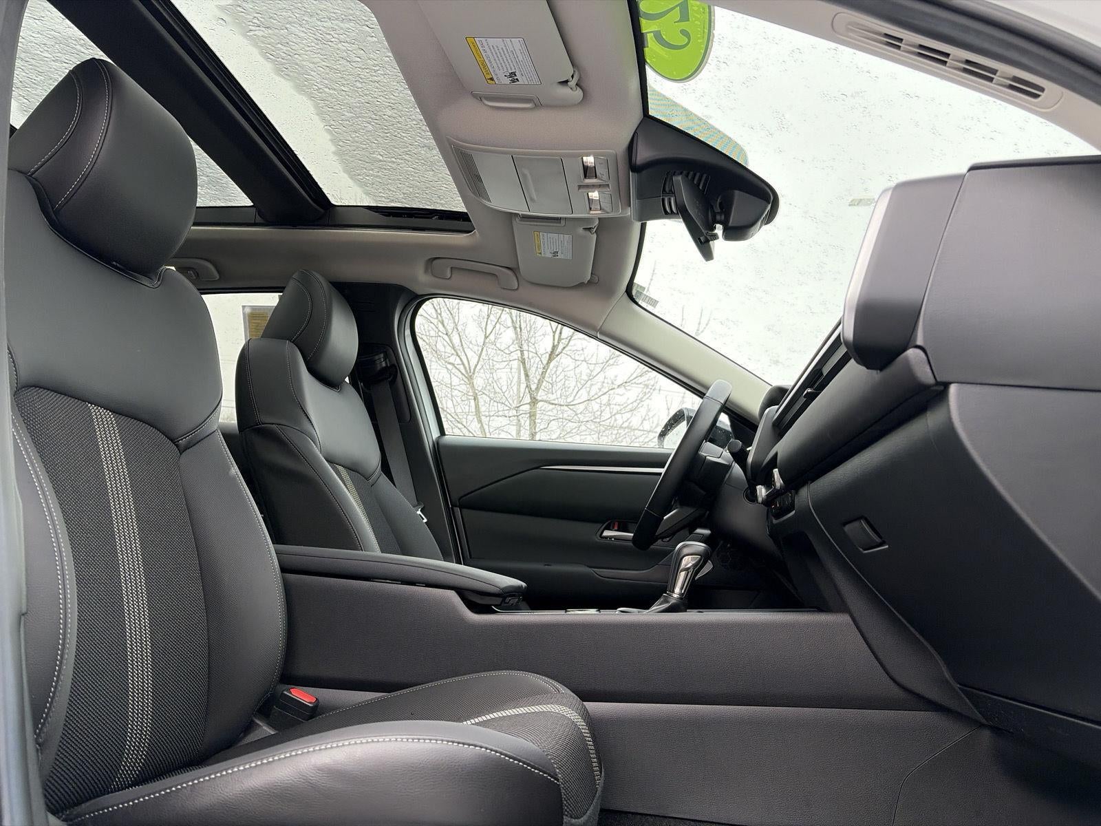 2025 Mazda Mazda CX-50 2.5 S Premium Package