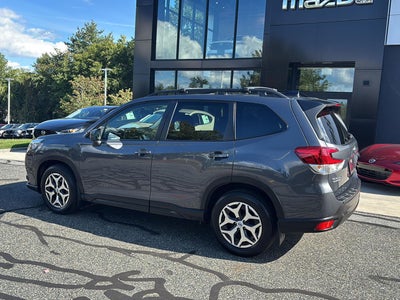 2024 Subaru Forester Premium
