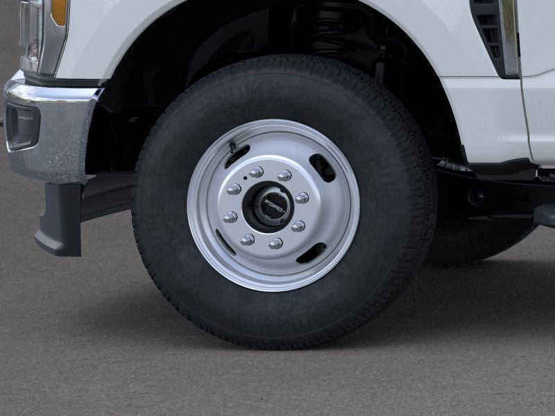 2026 Ford Chassis Cab F-350® XL