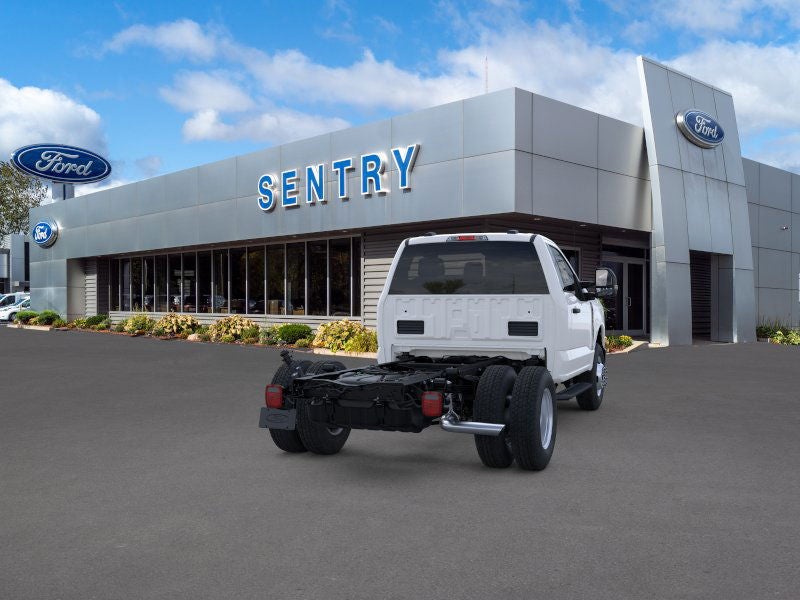 2026 Ford Chassis Cab F-350® XL