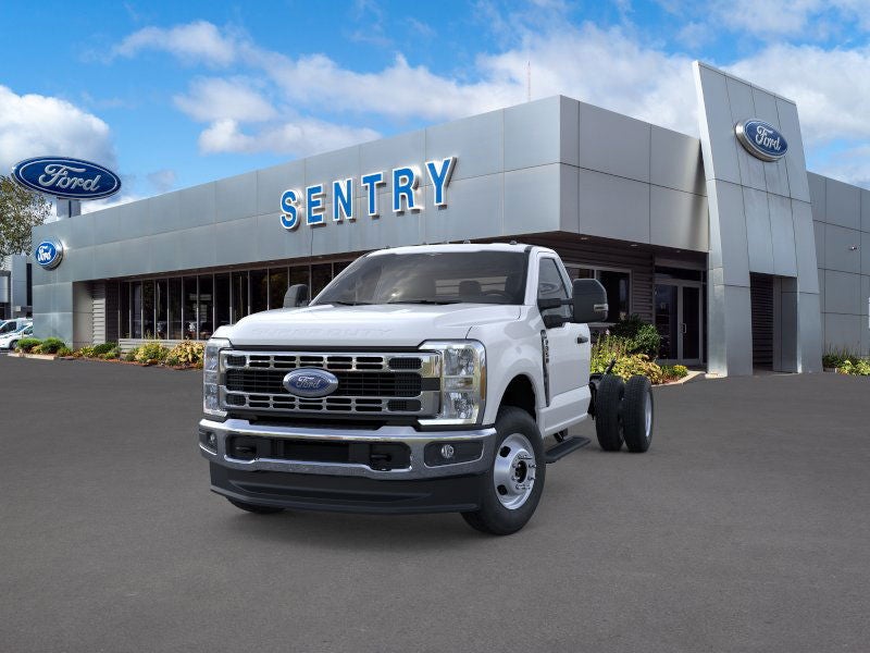 2026 Ford Chassis Cab F-350® XL
