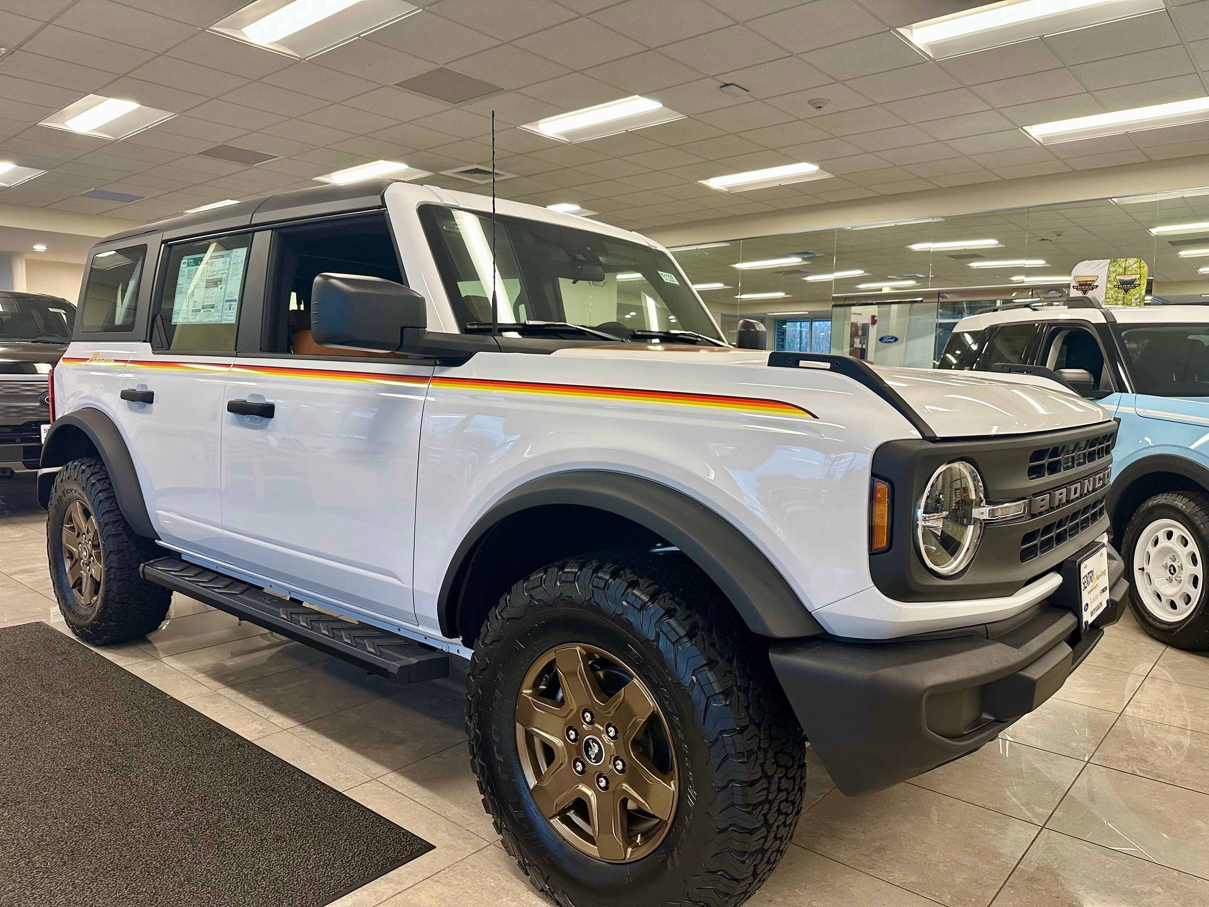 2025 Ford Bronco Base