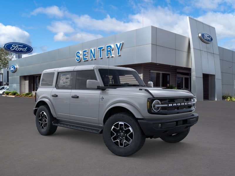 2026 Ford Bronco Outer Banks®