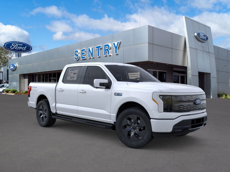 2025 Ford F-150 Lightning Lariat®
