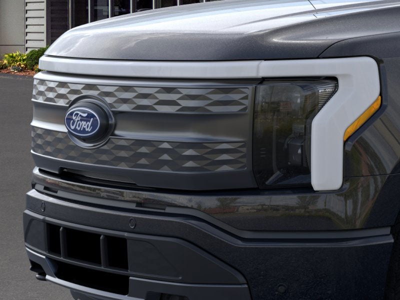2025 Ford F-150 Lightning Lariat®