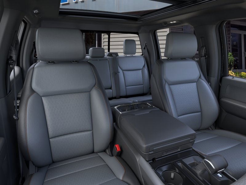 2025 Ford F-150 Lightning Lariat®