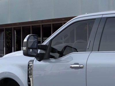 2025 Ford Super Duty F-350® Lariat®