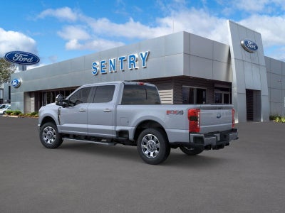 2025 Ford Super Duty F-350® Lariat®