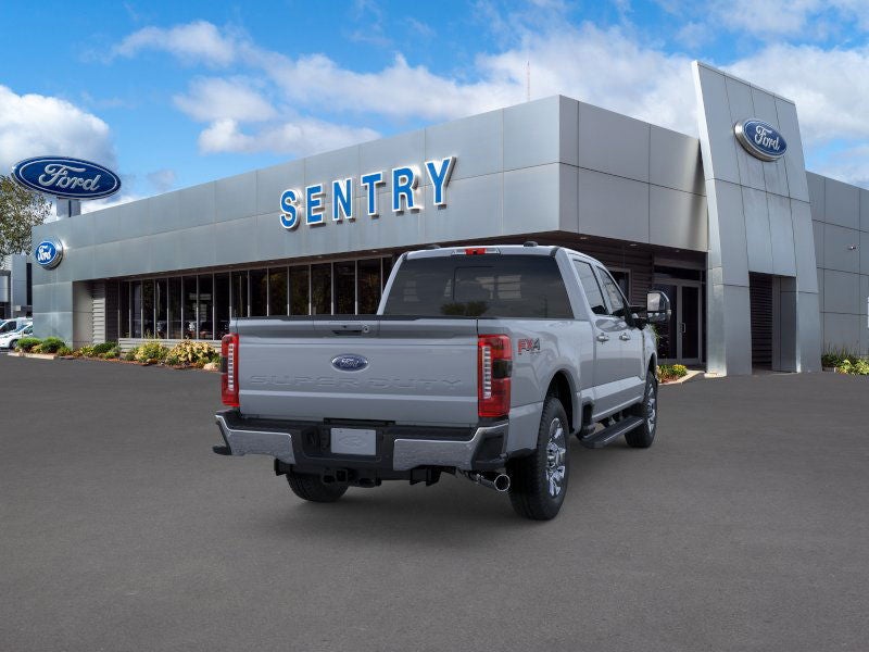 2025 Ford Super Duty F-350® Lariat®