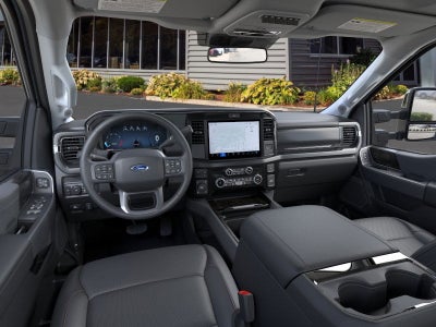 2025 Ford Super Duty F-350® Lariat®