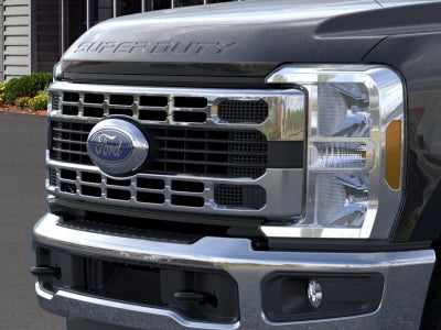 2026 Ford Super Duty F-350® XLT