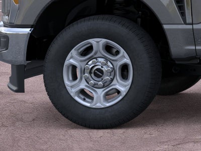 2026 Ford Super Duty F-350® XLT